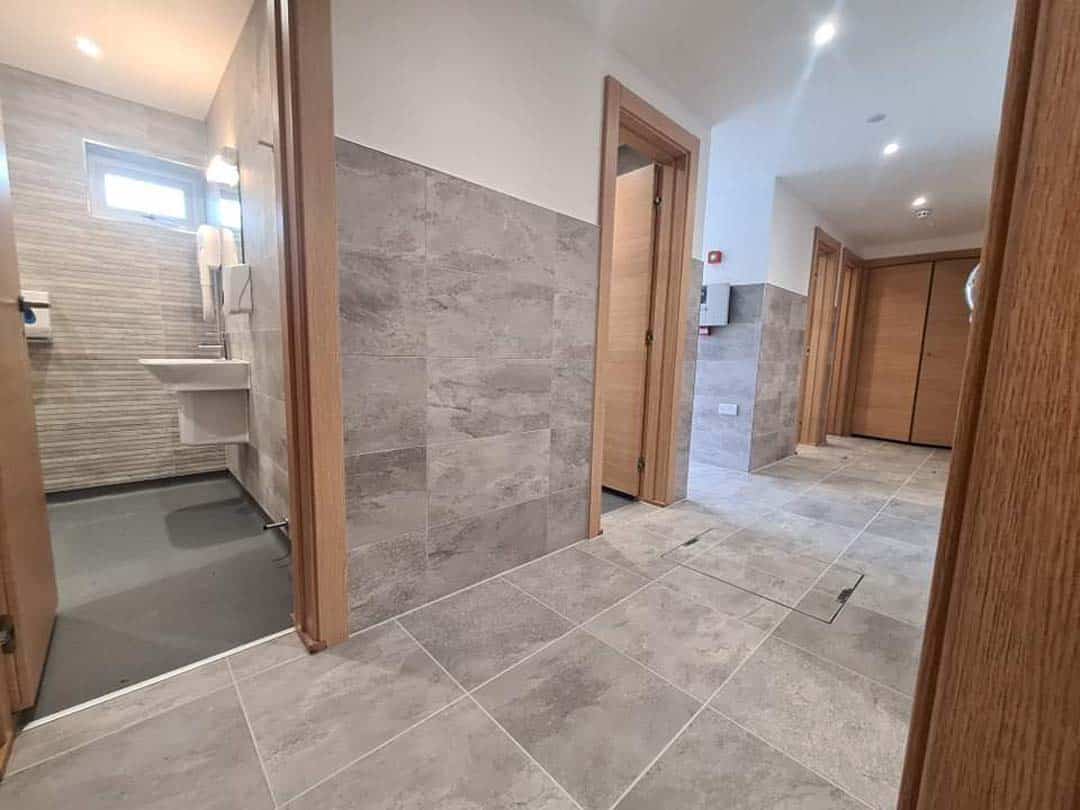 commercial tiling